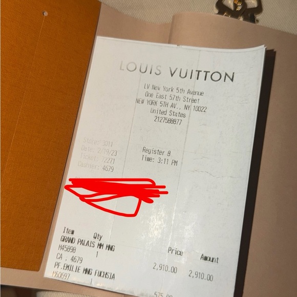 Louis Vuitton (Grand Palais) Brown and Tan Monogram - Picture 15 of 16